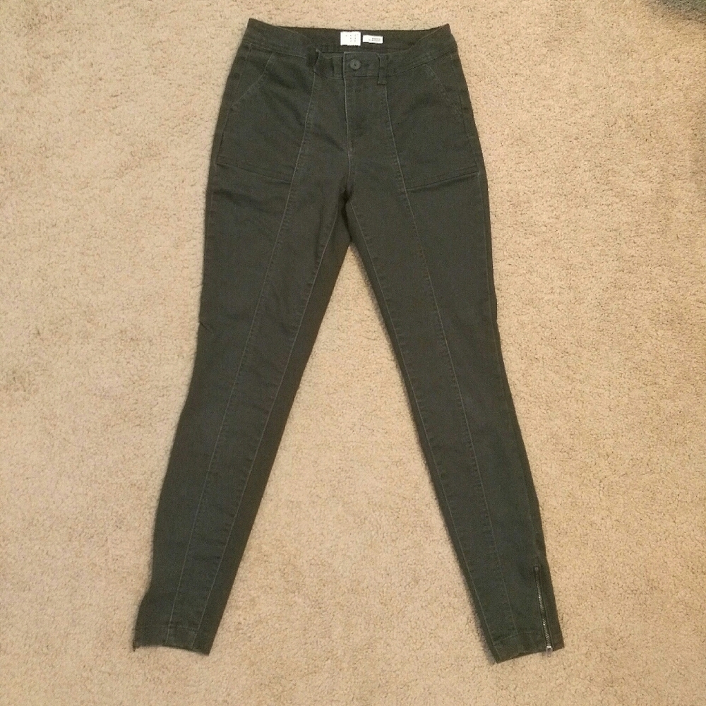 High waisted army green skinny jeans